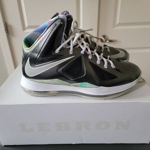 Nike LeBron X "Prism" Size 11.5